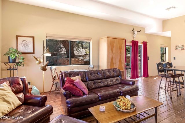 475 N Timberline Road, Oracle, AZ 85623