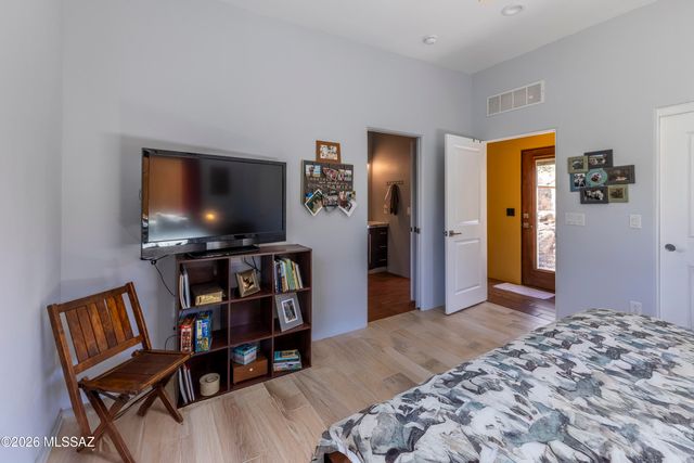 475 N Timberline Road, Oracle, AZ 85623