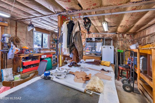 475 N Timberline Road, Oracle, AZ 85623