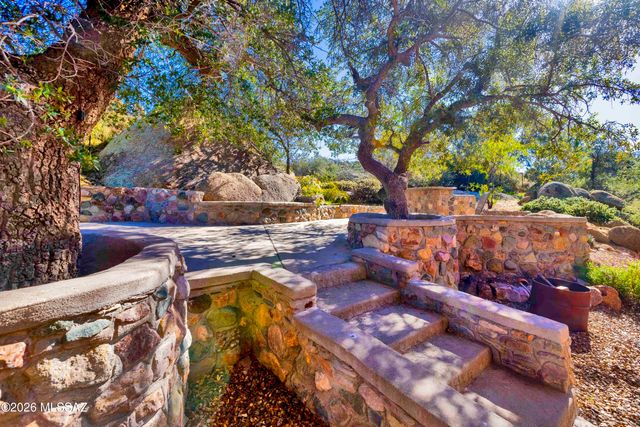 475 N Timberline Road, Oracle, AZ 85623