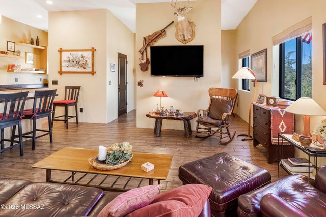 475 N Timberline Road, Oracle, AZ 85623