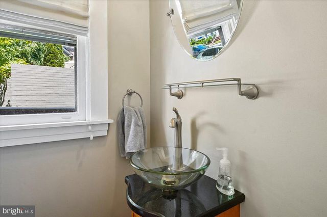 20 SHAW ST, Annapolis, MD 21401