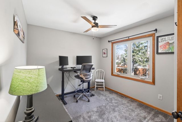 2541 Emerald Lane, Shakopee, MN 55379