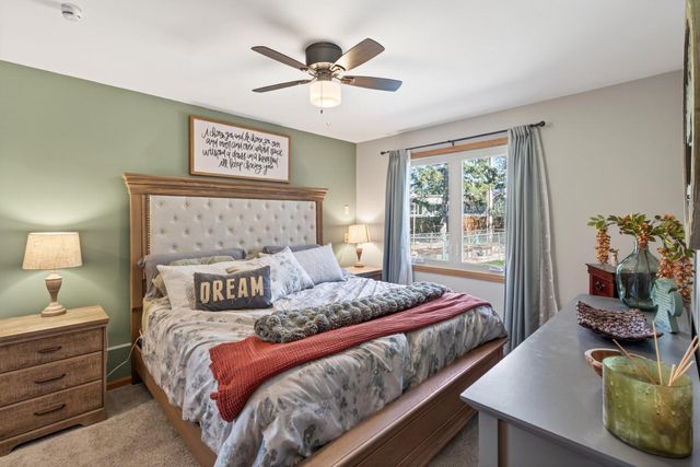 2541 Emerald Lane, Shakopee, MN 55379