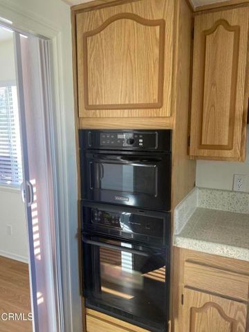 3 Venus Street, Thousand Oaks, CA 91360