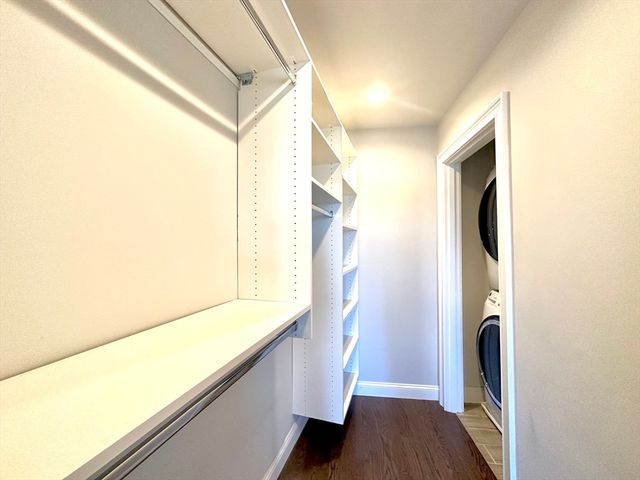 371 Main St 10, Woburn, MA 01801