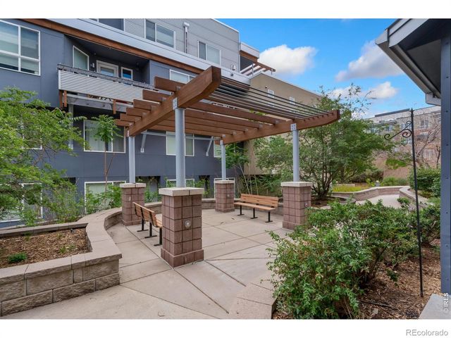 2830 E College Avenue 105, Boulder, CO 80303