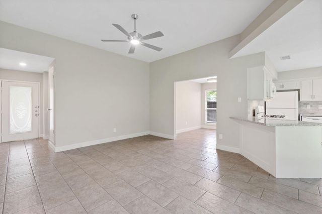 69 Fallshire Drive, The Woodlands, TX 77381