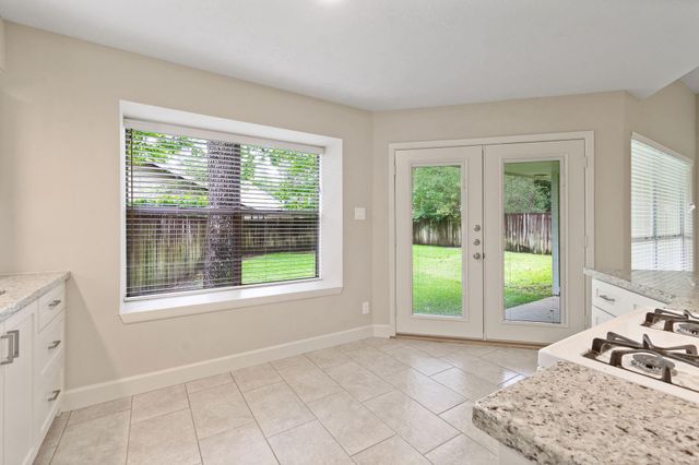 69 Fallshire Drive, The Woodlands, TX 77381