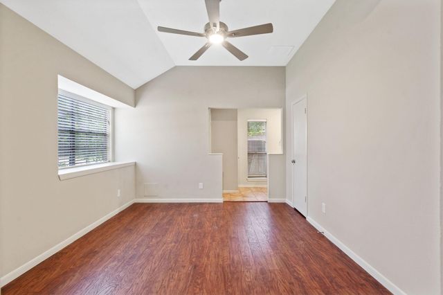 69 Fallshire Drive, The Woodlands, TX 77381