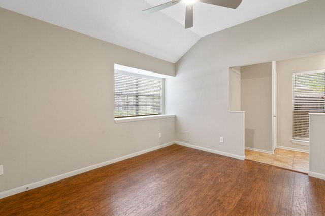 69 Fallshire Drive, The Woodlands, TX 77381