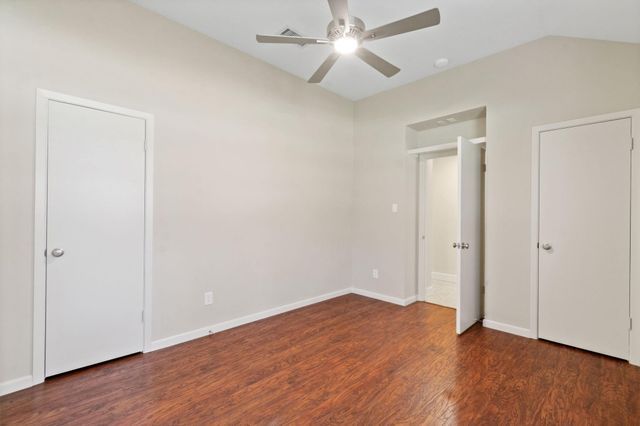 69 Fallshire Drive, The Woodlands, TX 77381