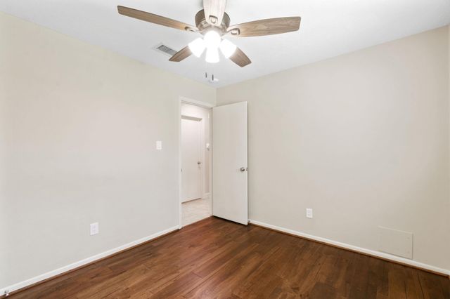 69 Fallshire Drive, The Woodlands, TX 77381