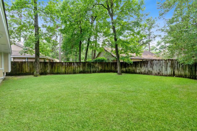 69 Fallshire Drive, The Woodlands, TX 77381