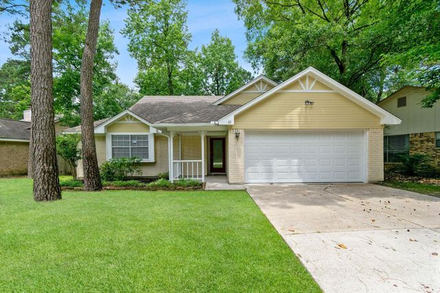 69 Fallshire Drive, The Woodlands, TX 77381