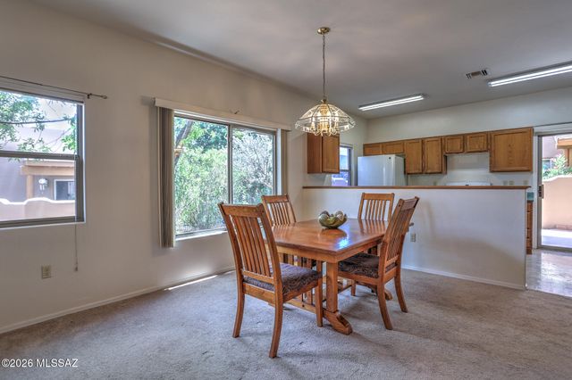 3797 S Calle Rambles, Green Valley, AZ 85614
