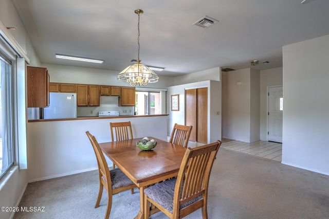3797 S Calle Rambles, Green Valley, AZ 85614