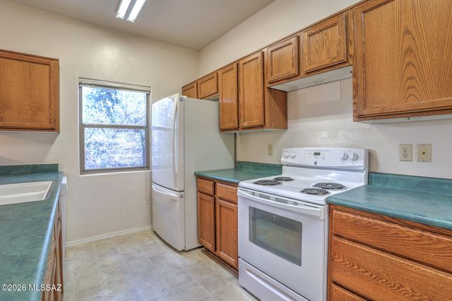 3797 S Calle Rambles, Green Valley, AZ 85614