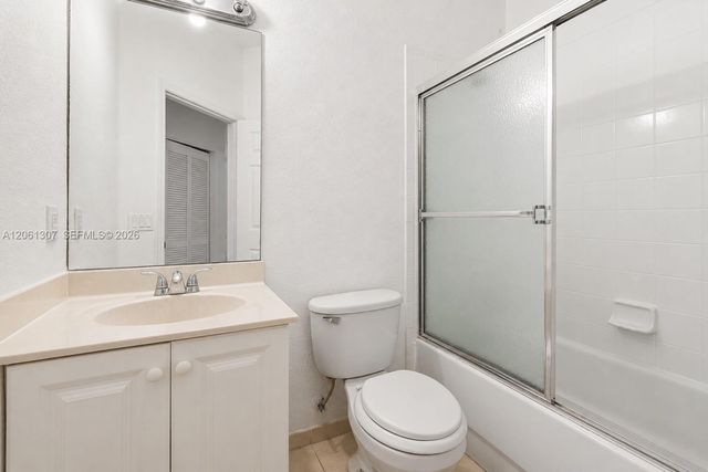 1925 Marsh Harbor Dr 204, Riviera Beach, FL 33404