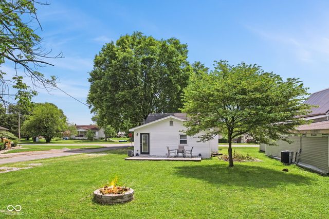 403 Railroad Street, Elizabethtown, IN 47232