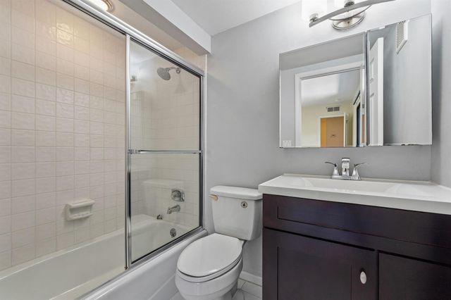 3852 Jefferson Street, Stuart, FL 34997