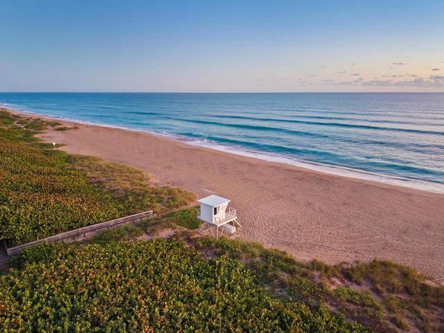 3852 Jefferson Street, Stuart, FL 34997