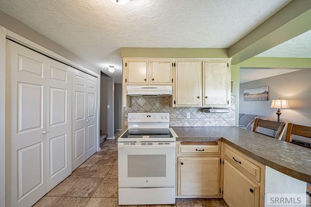 14 N 470 W, Blackfoot, ID 83221