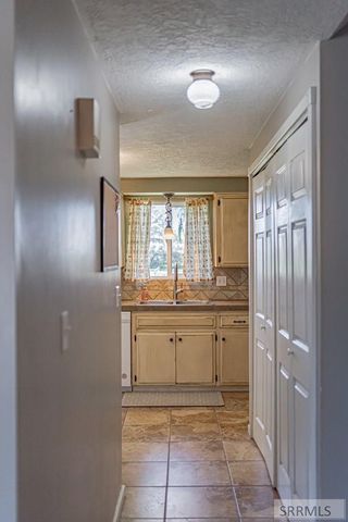 14 N 470 W, Blackfoot, ID 83221