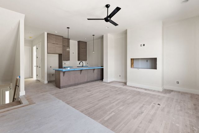 235 Lucy Ln, Nashville, TN 37207