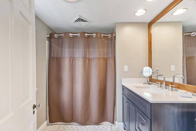 230 Still River Rd, Harvard, MA 01451
