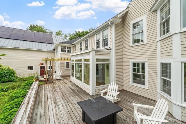 230 Still River Rd, Harvard, MA 01451