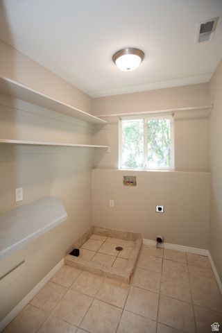 7038 S HORIZON CIR, Cottonwood Heights, UT 84121