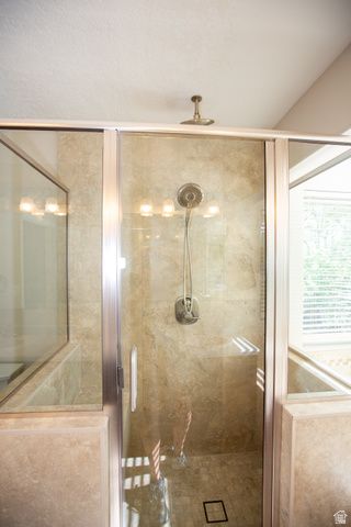 7038 S HORIZON CIR, Cottonwood Heights, UT 84121
