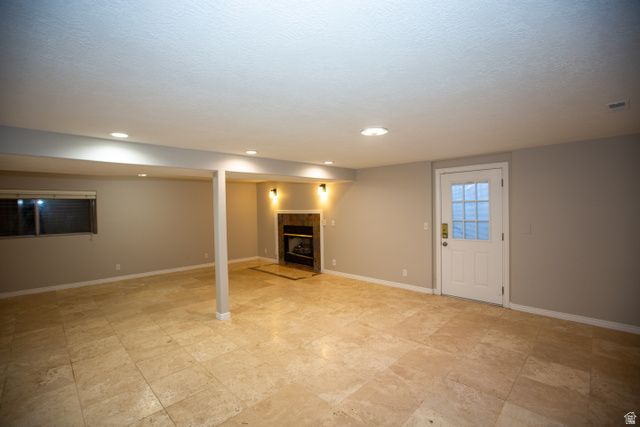 7038 S HORIZON CIR, Cottonwood Heights, UT 84121