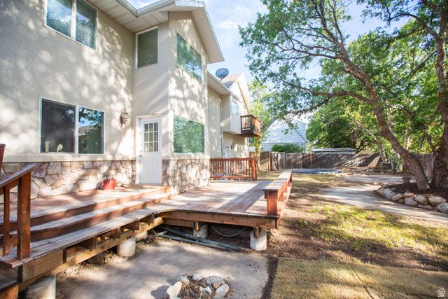 7038 S HORIZON CIR, Cottonwood Heights, UT 84121