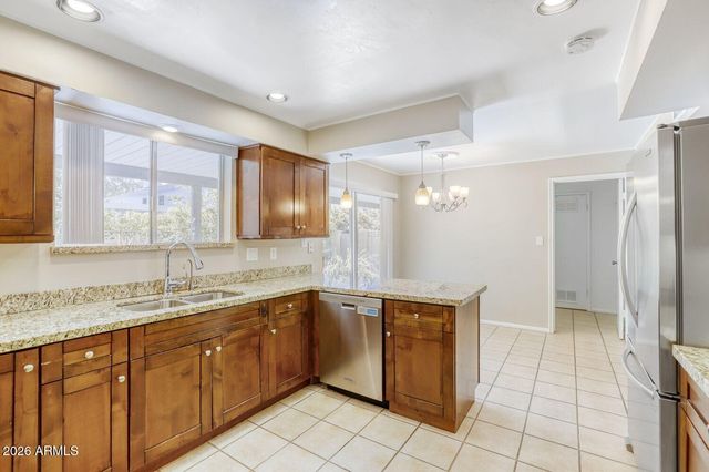 6125 N CENTRAL Avenue 11, Phoenix, AZ 85012