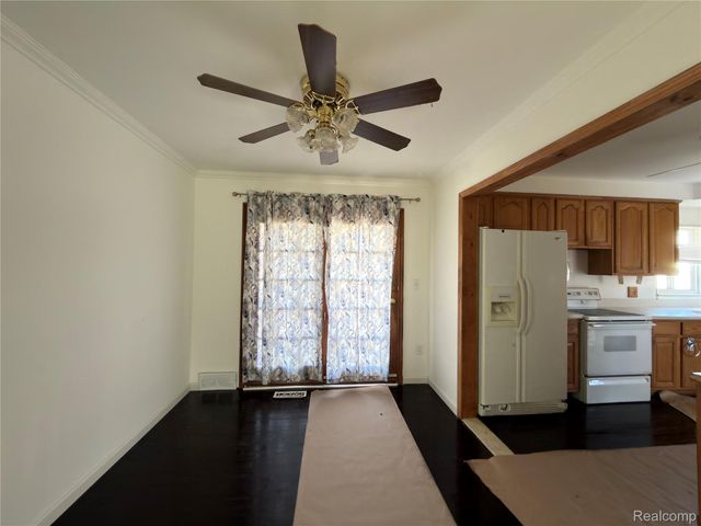 3409 Jarvis Avenue, Warren, MI 48091