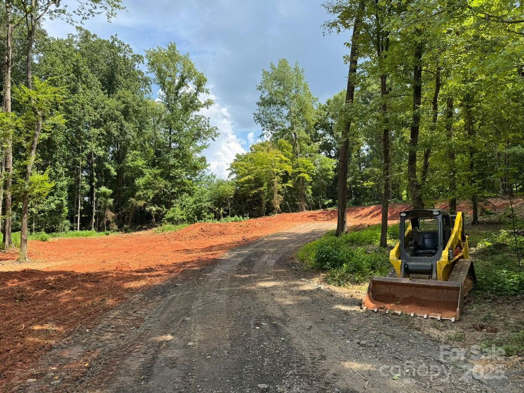 5904 Mcwhorter Road, Waxhaw, NC 28173