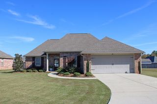21 Stonemore Rd., Petal, MS 39465