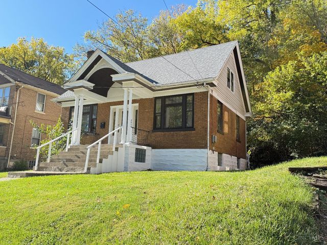 395 Elberon Avenue, Cincinnati, OH 45205