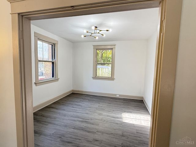 395 Elberon Avenue, Cincinnati, OH 45205