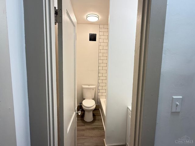 395 Elberon Avenue, Cincinnati, OH 45205