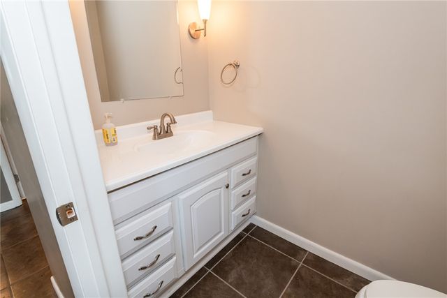 609 E David Road, Kettering, OH 45429
