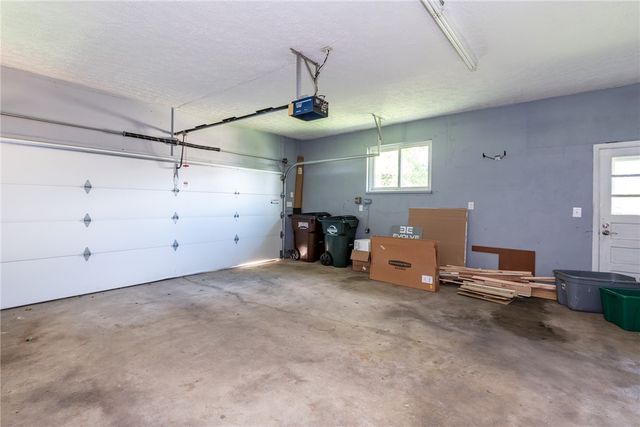 609 E David Road, Kettering, OH 45429