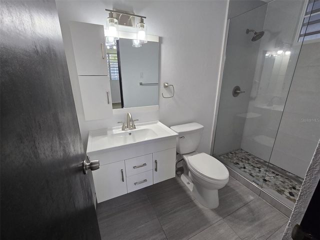 R13 NEBRASKA, Guaynabo, PR 00969