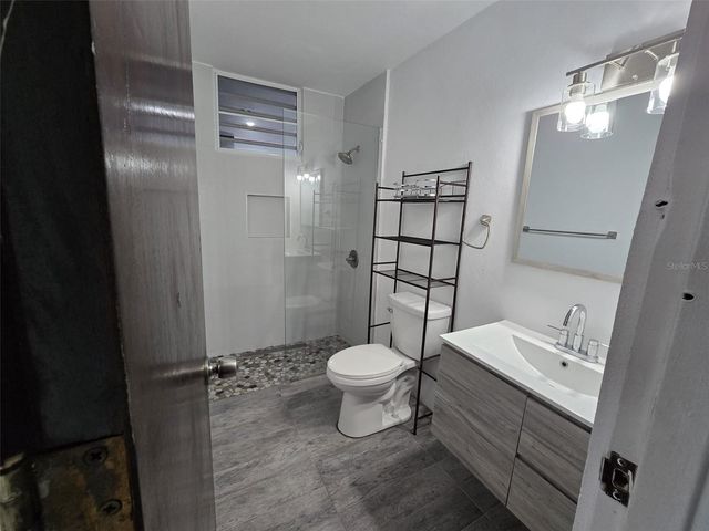 R13 NEBRASKA, Guaynabo, PR 00969