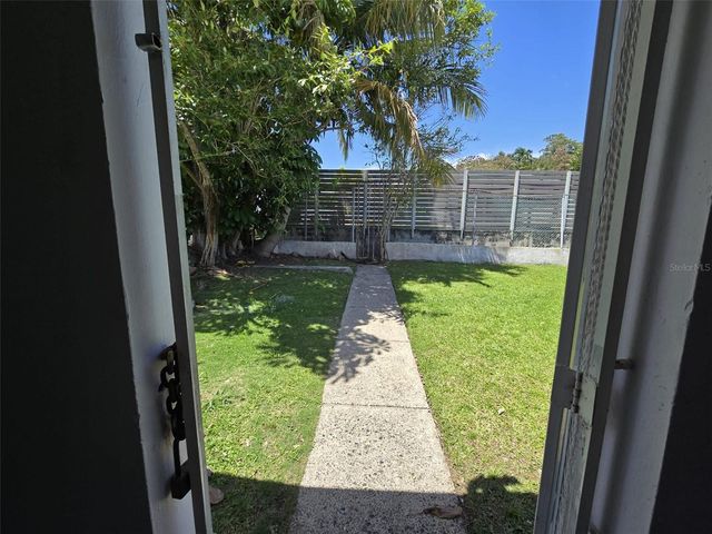 R13 NEBRASKA, Guaynabo, PR 00969