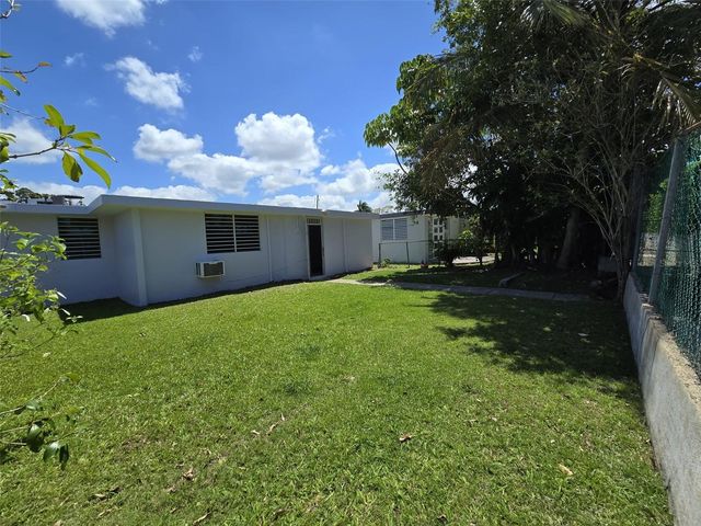 R13 NEBRASKA, Guaynabo, PR 00969