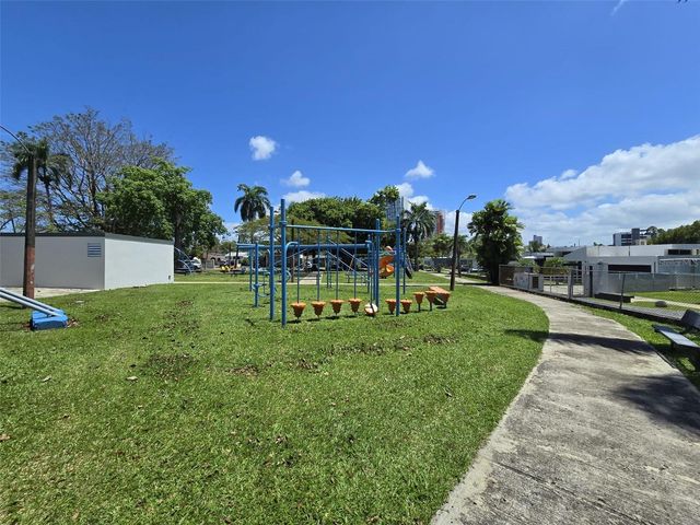 R13 NEBRASKA, Guaynabo, PR 00969
