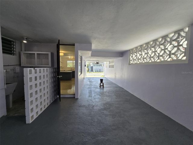 R13 NEBRASKA, Guaynabo, PR 00969